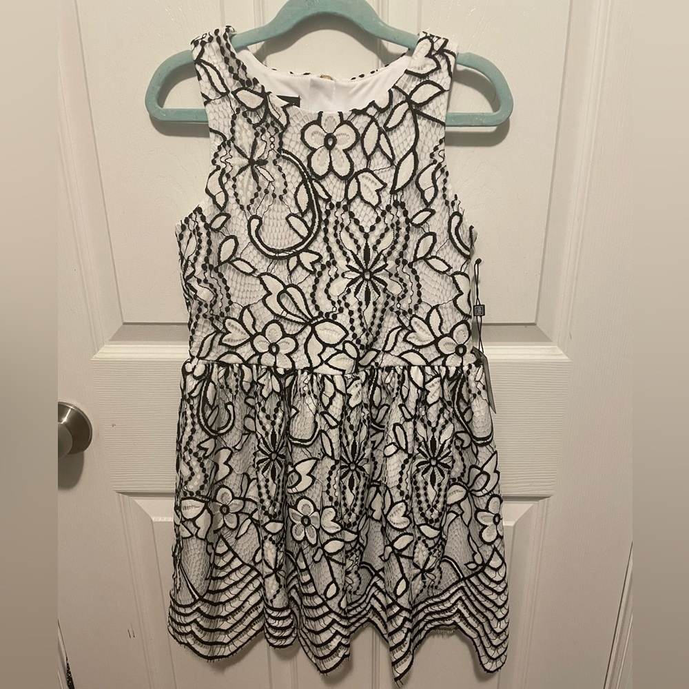Girls NWT Laundry by Kelly Segal Dress - size 10